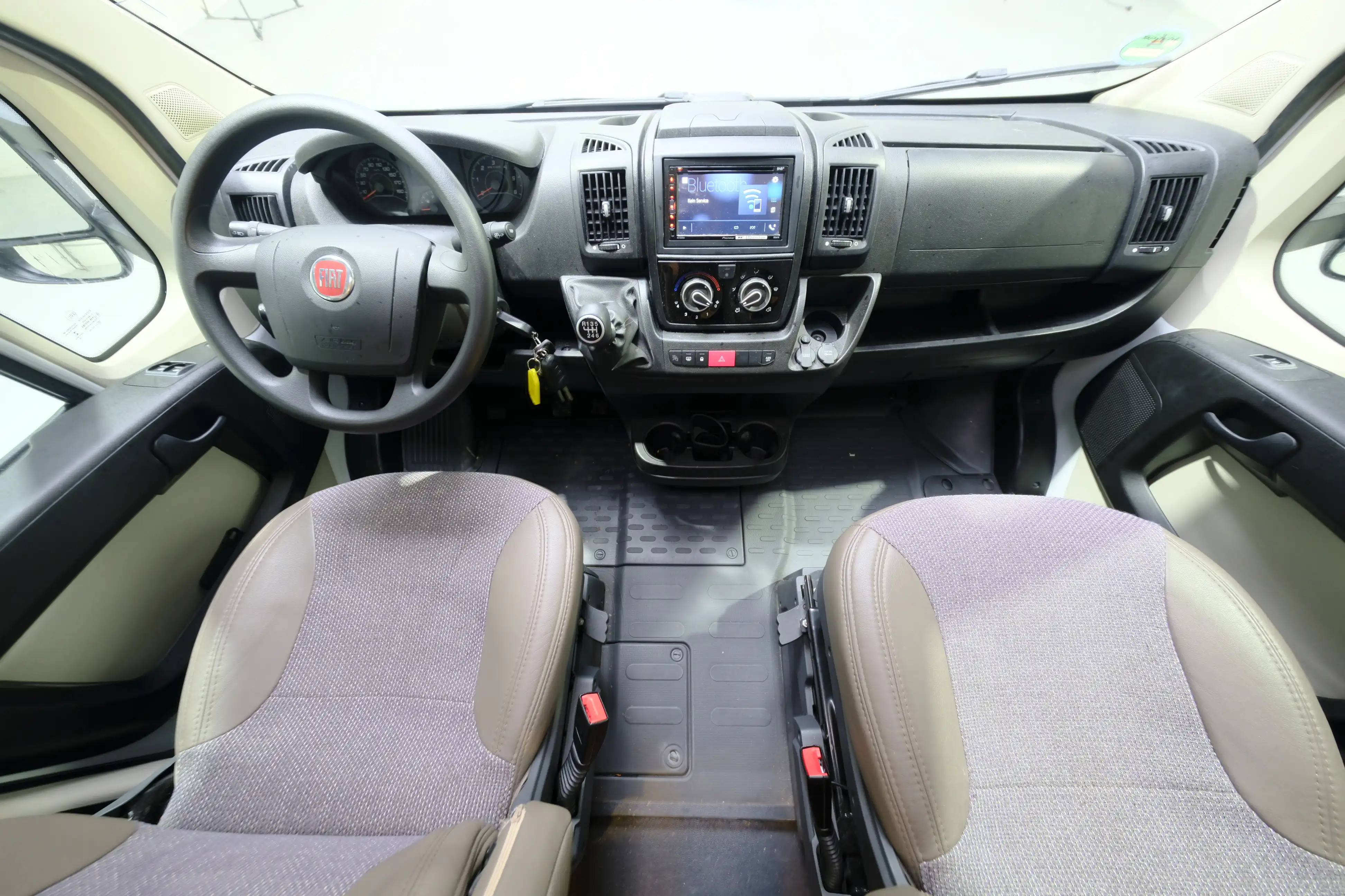 CARADO T 334 - Ansicht 5